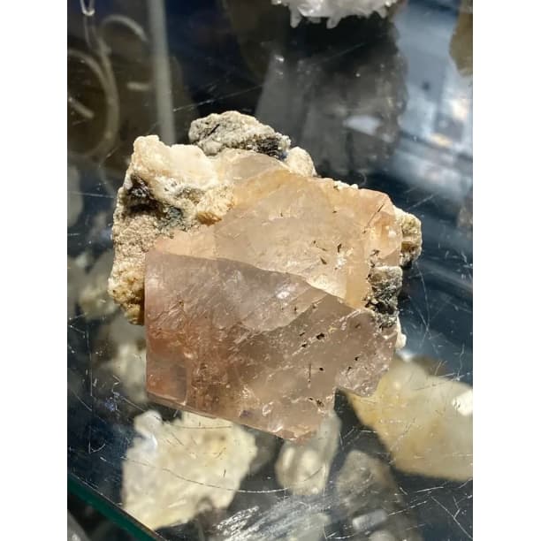 フローライト ピンクフローライト 母岩付き 大型結晶 天然石 パワーストーン