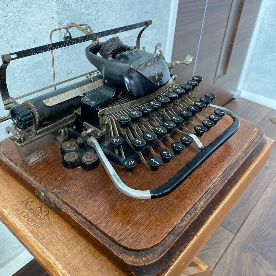 BLICKENSDERFER タイプライター