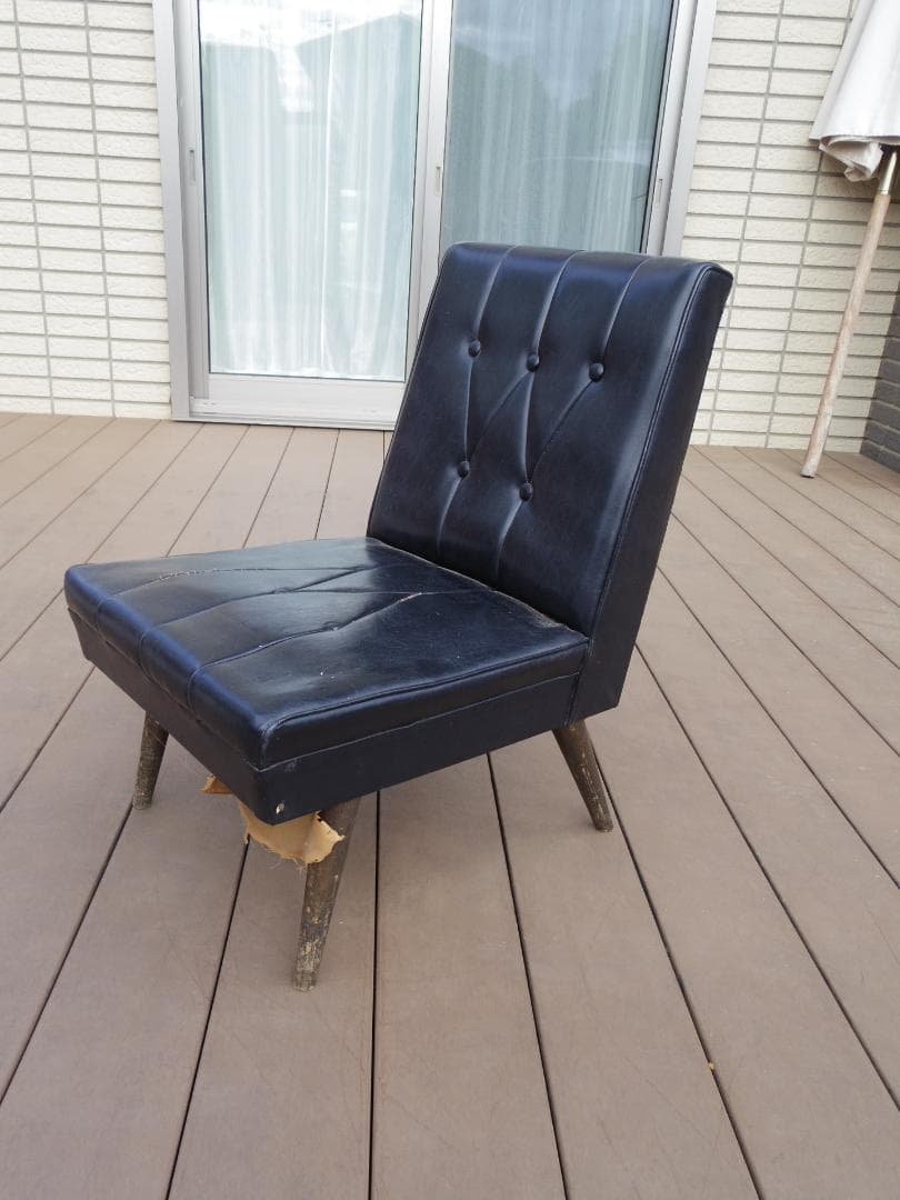 【張替え未使用品】昭和のシングルソファー