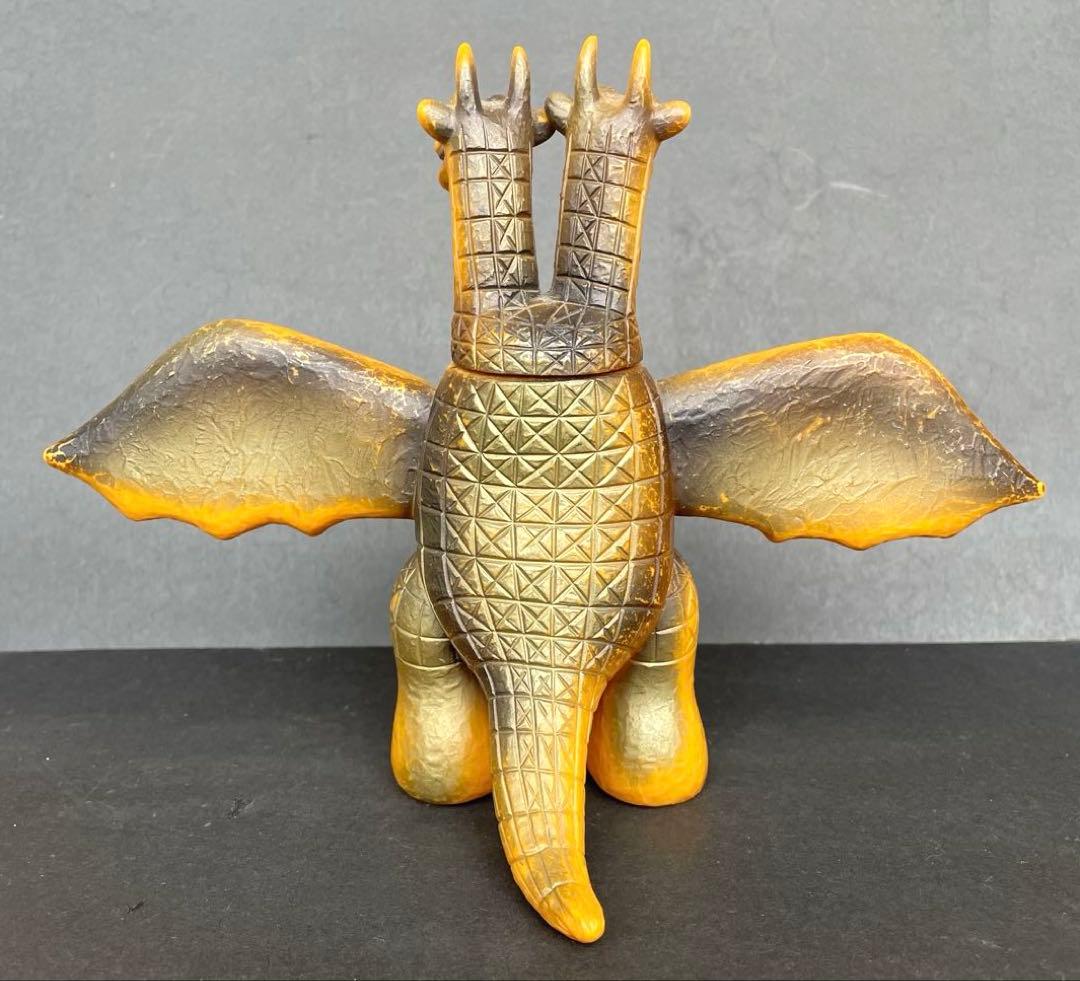 キングギドラ パチ ソフビ 開封品 ミウラ - メルカリ