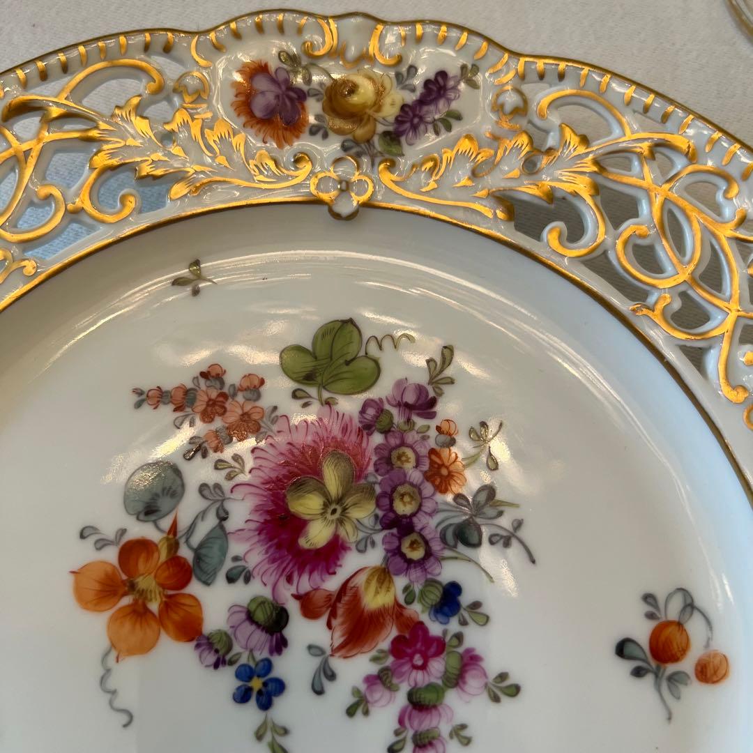 【Herend】 美品　ヘレンド　透かし　金彩　花絵　フラワーブーケ　飾皿