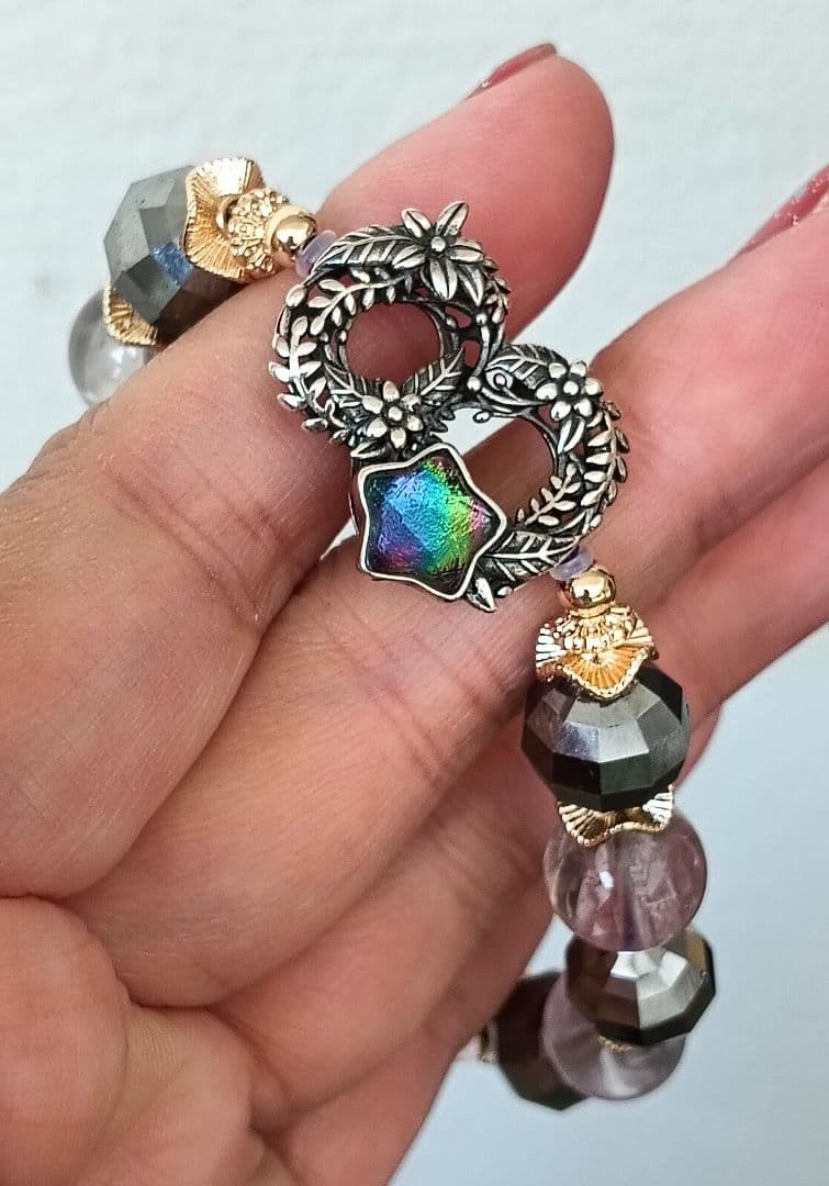 激レア！レインボーカラーのギベオンのパーツ、テラヘルツスイカ、ボリビアアメジスト