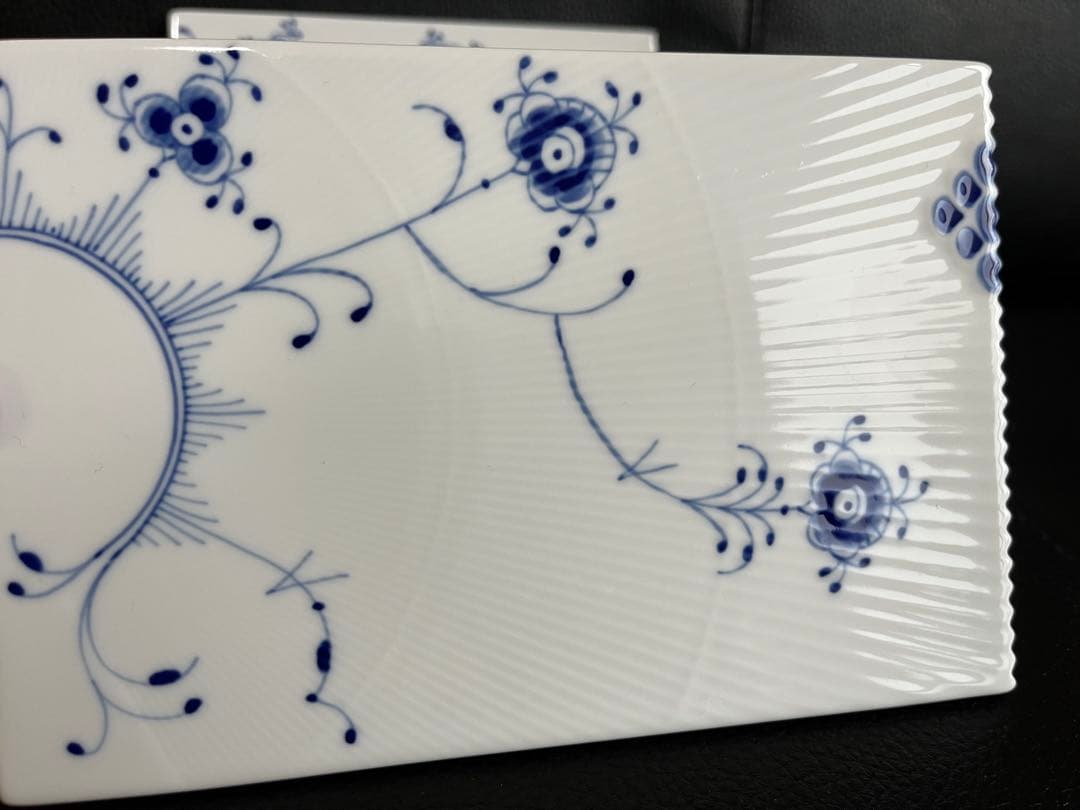 ブルーエレメンツ サービングボード2枚 ロイヤルコペンハーゲン