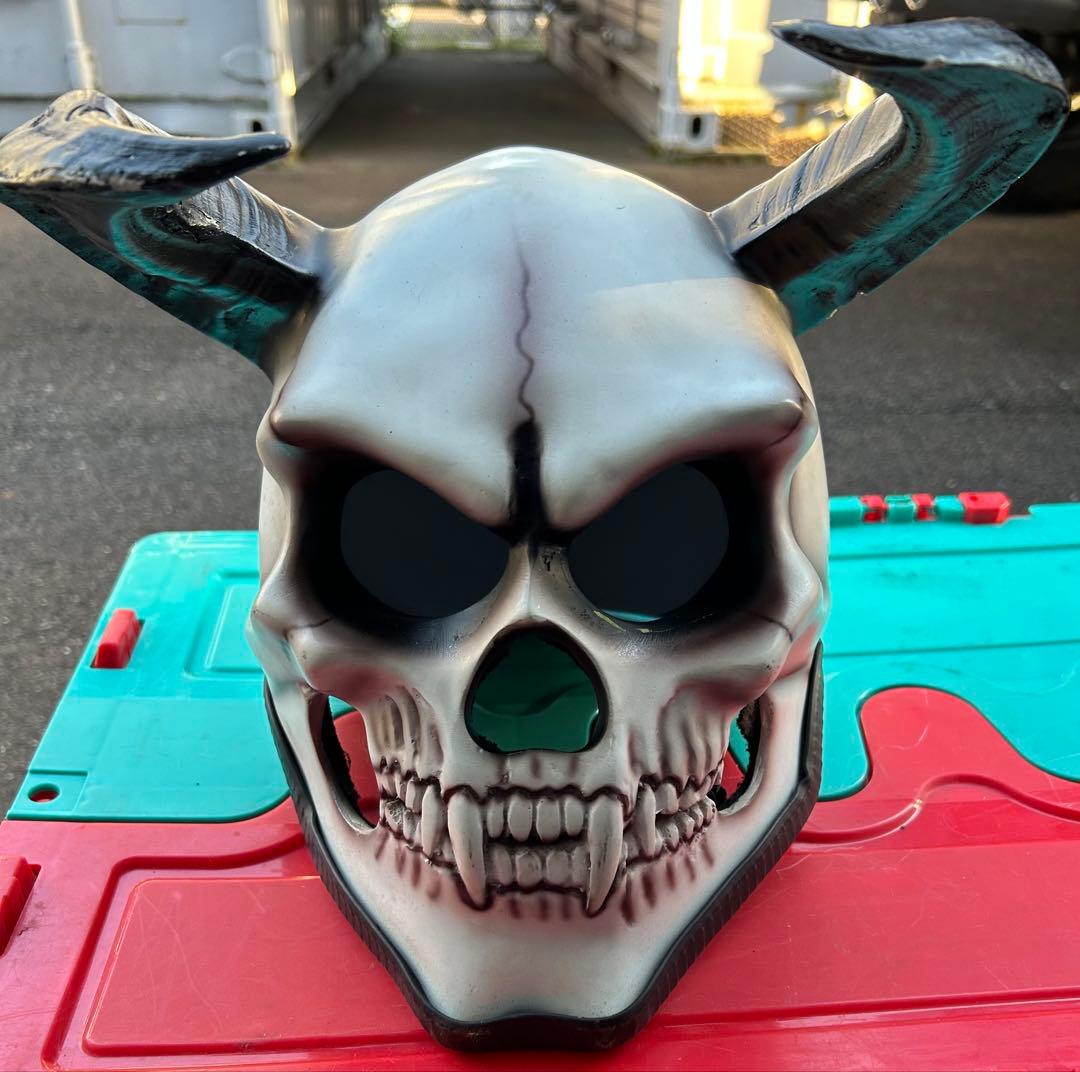 スカルマスク 角付き ホワイト ブラック