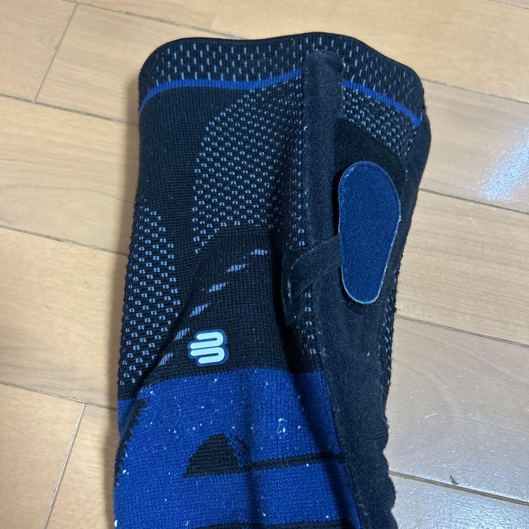 バウアーファインド　膝用サポーター ゲニュtrain P3 1