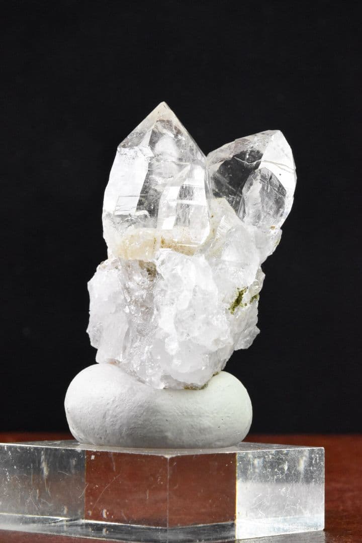 ガネーシュヒマール ラパ産 ホワイトファントムツインポイント