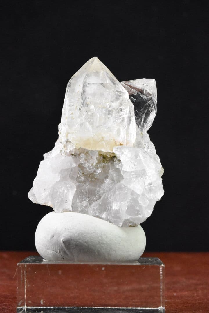 ガネーシュヒマール ラパ産 ホワイトファントムツインポイント