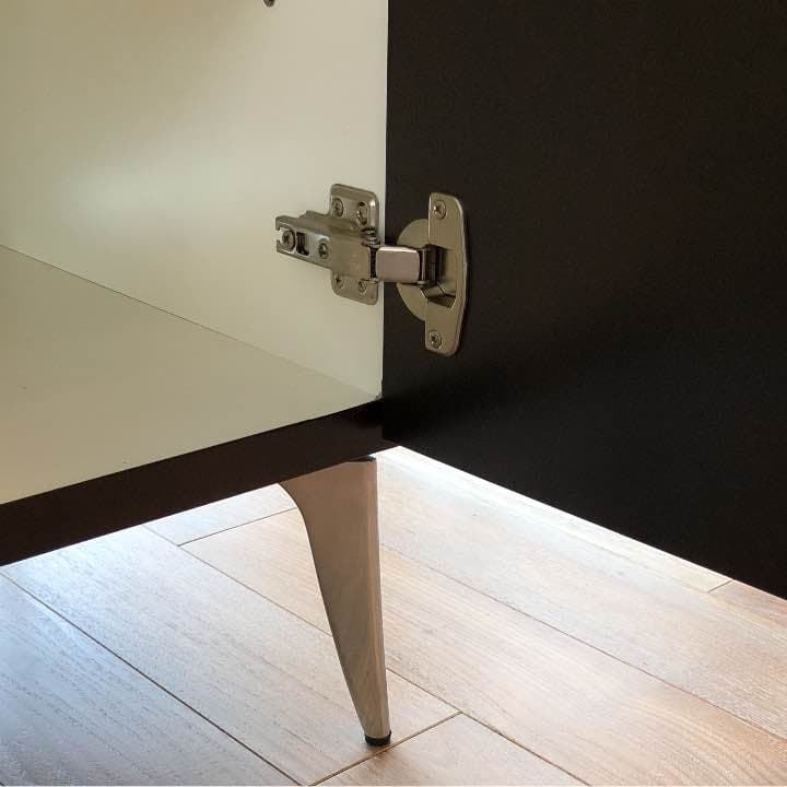 AD COREのテレビ台です！