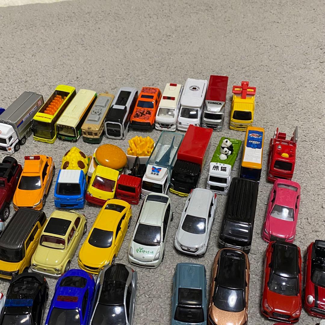 《トミカ/TOMIKA》 tomika ミニカーセット 約80台 様々な車両