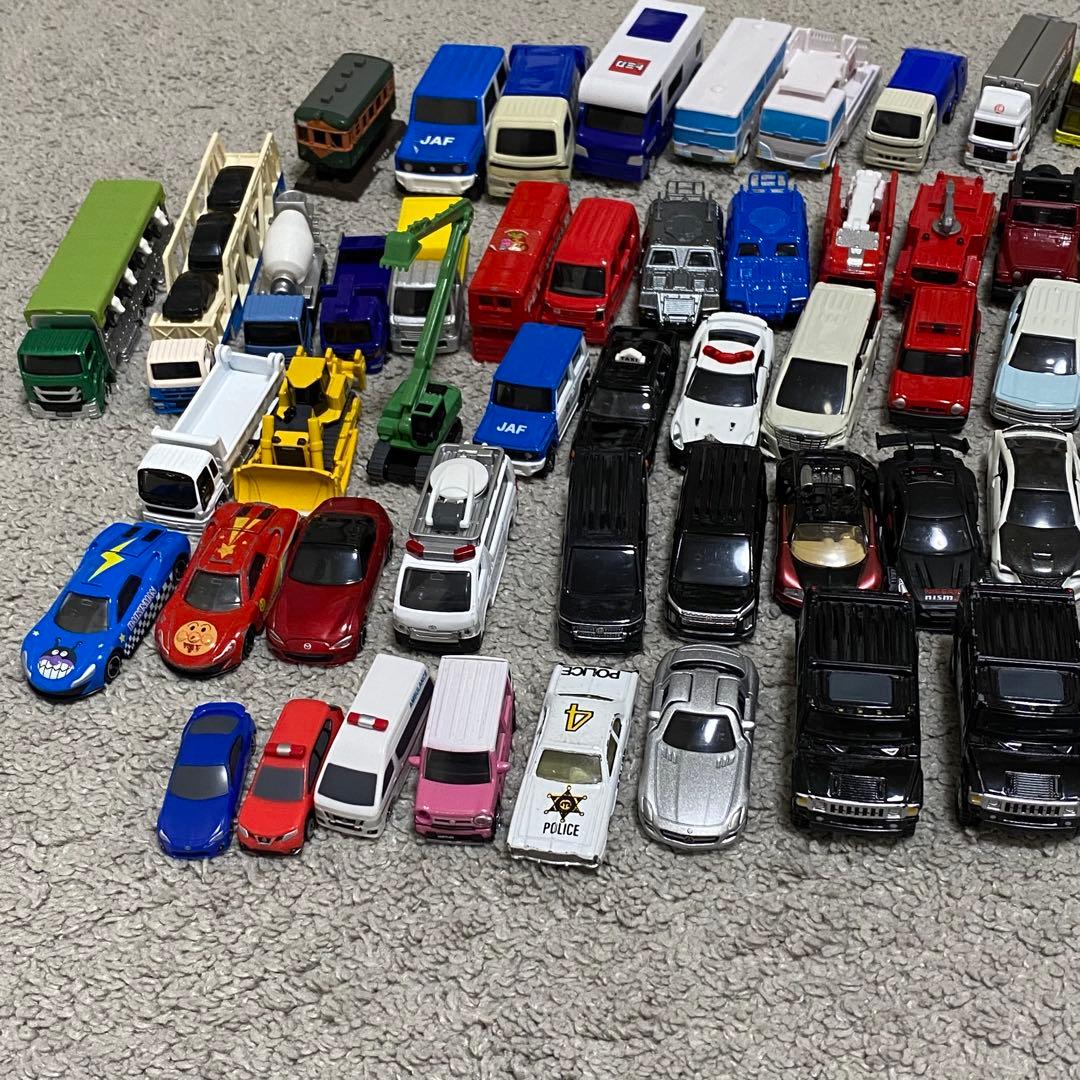 《トミカ/TOMIKA》 tomika ミニカーセット 約80台 様々な車両
