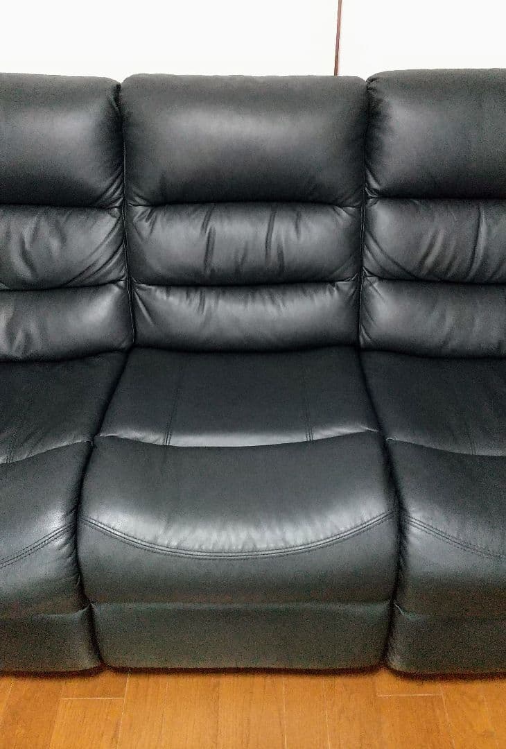 ニトリ 電動リクライニングソファー ビリーバー3 テーブル付き 3人用 黒 本革