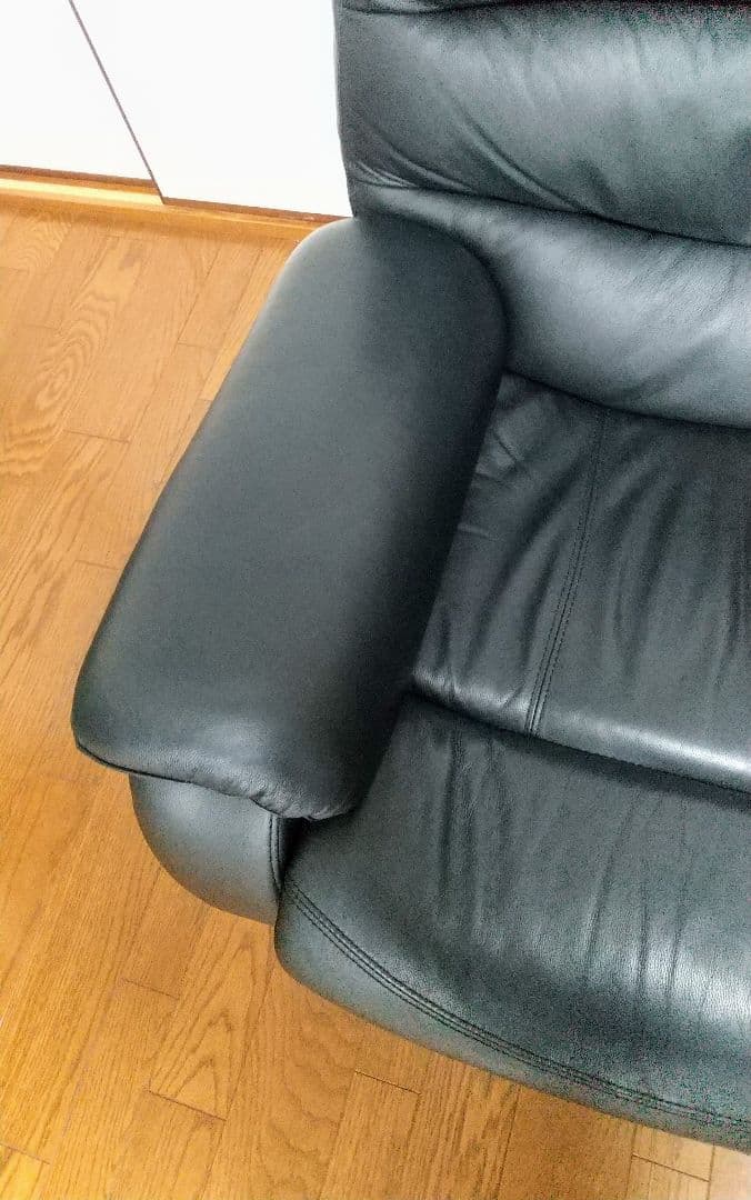 ニトリ 電動リクライニングソファー ビリーバー3 テーブル付き 3人用 黒 本革