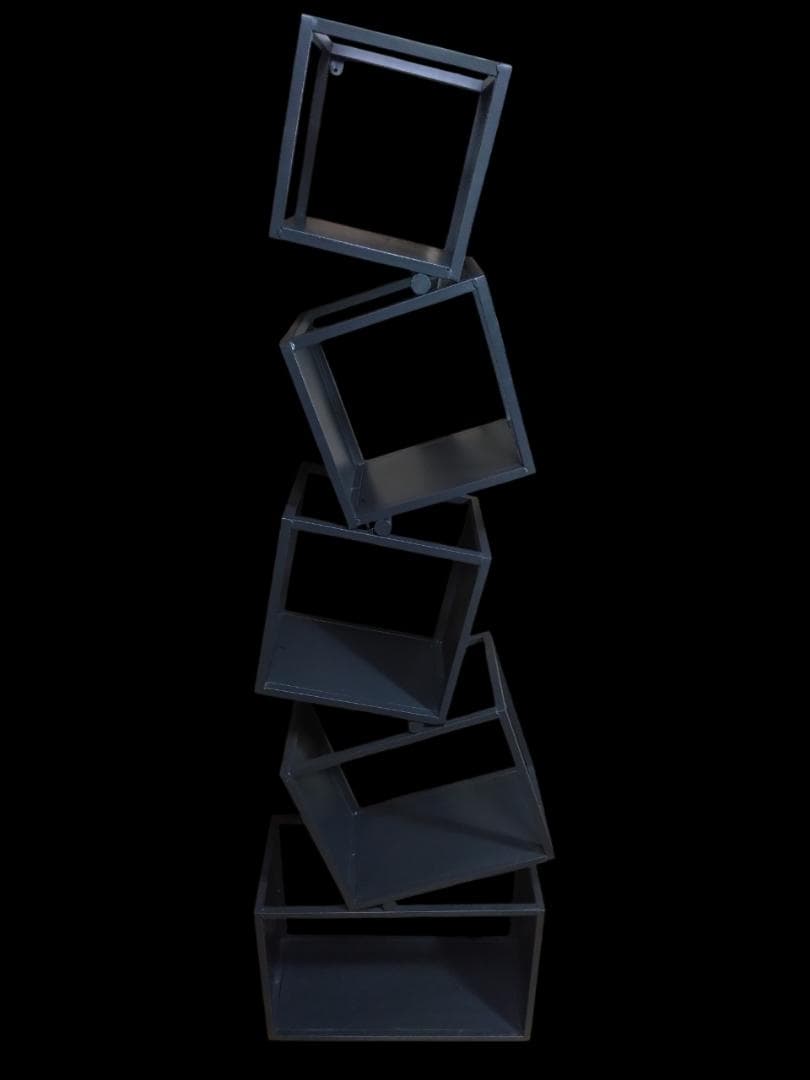 バランスアート本棚