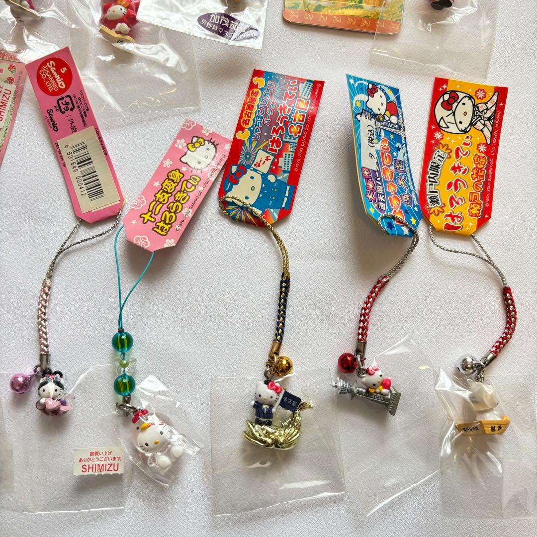 レア】ハローキティご当地ストラップ 根付け 21個セット - メルカリ
