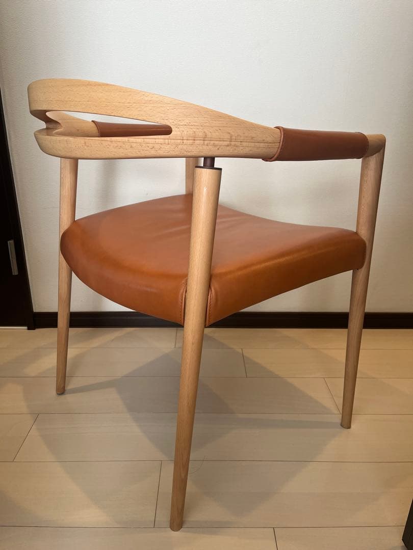 日進木工アームチェア(柏木工飛騨産業HIROSHIMAチェア宮崎椅子製作所)