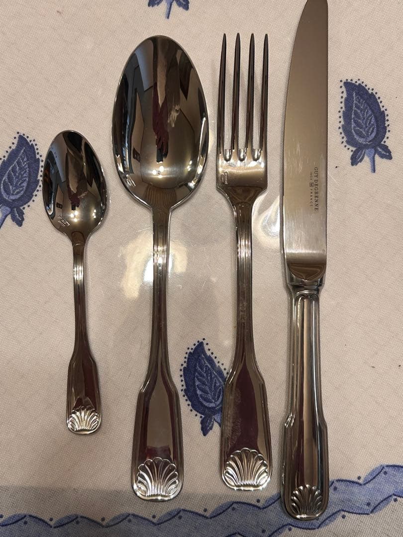 ドグレーヌGuy Degrenne カトラリー48セット+レードルフランス製