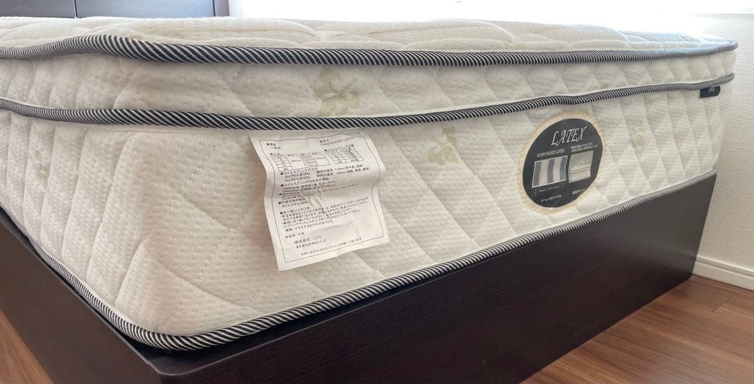 スプリングマットレス セミダブル ホワイト美品