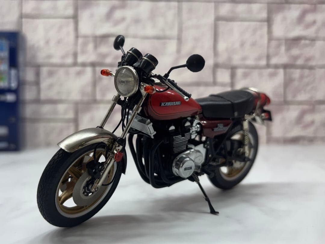 1/18 マルサン鉄馬　カワサキ　ZⅡ 750 マルサン 鉄馬プロジェクト 1/18 カワサキ750RS (Z2) カスタム - メルカリ
