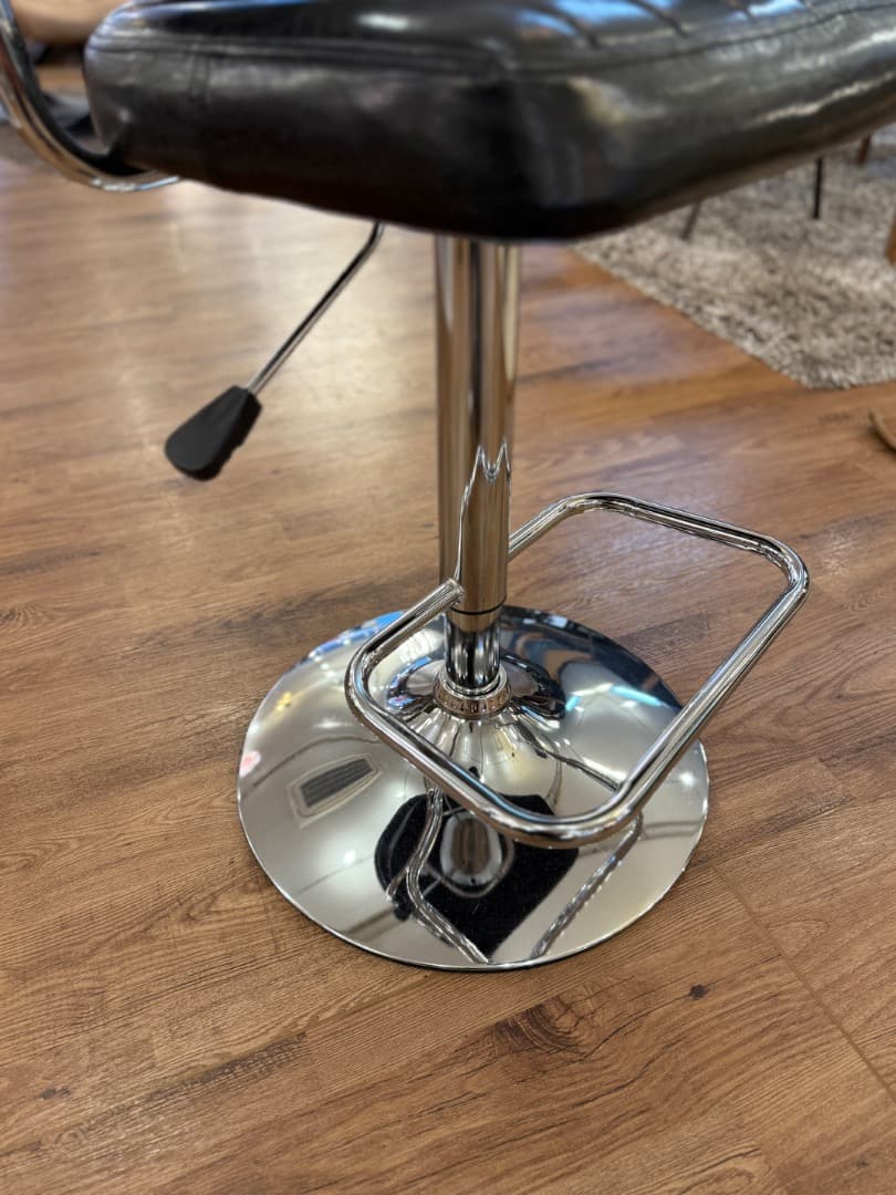 昇降機能付き回転式カウンターチェア