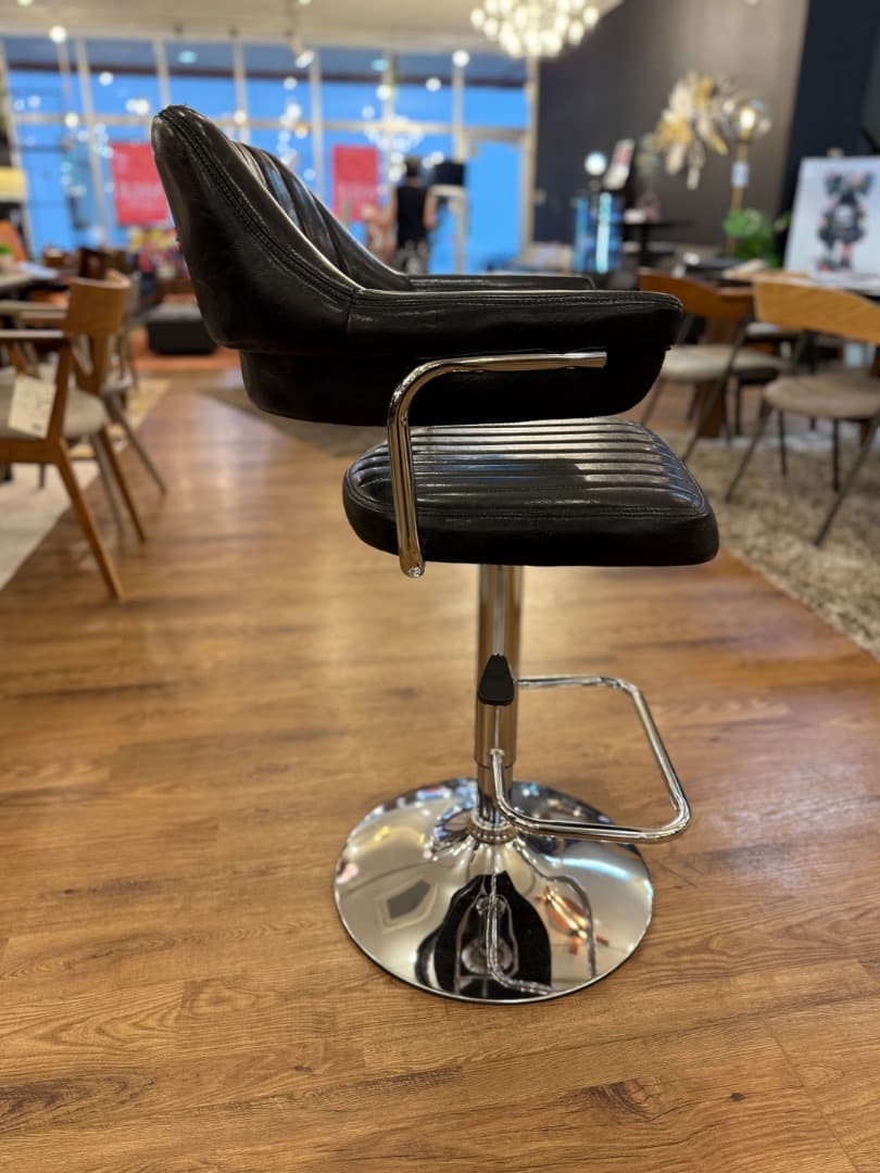 昇降機能付き回転式カウンターチェア