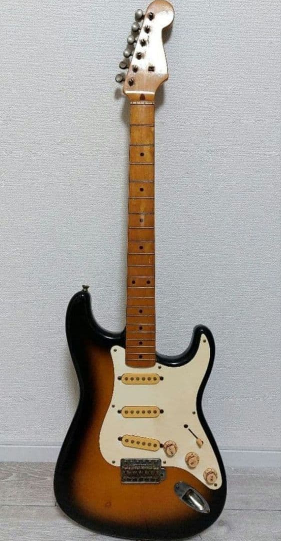 Fender サンバースト & ZOOM PLAYER 3030 3セット - メルカリ
