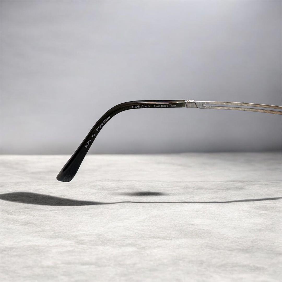 【日本製・チタン】CHARMANT シャルマン メガネフレーム ケース付 軽量
