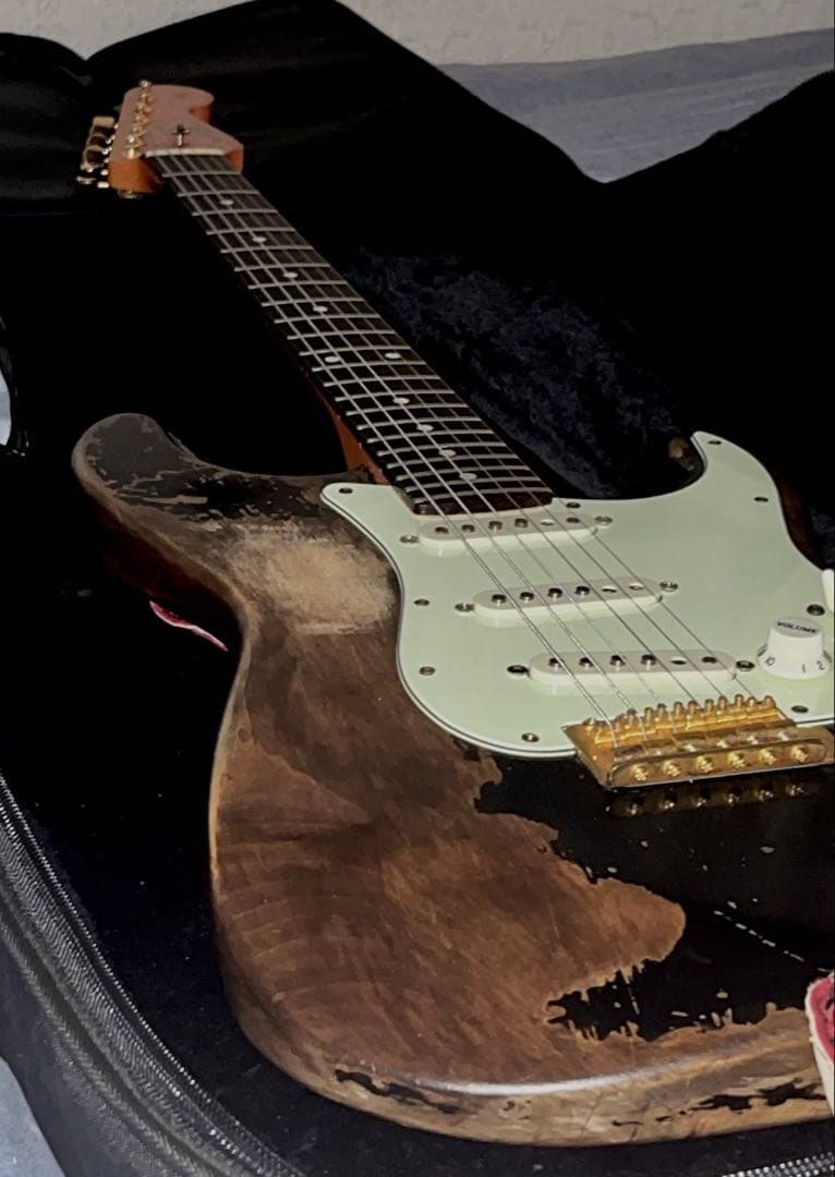 値下げ歓迎　John Mayer ストラト　レリック　コンポーネント Fender John Mayer Limited Edition Black1 Custom Shop Masterbuilt