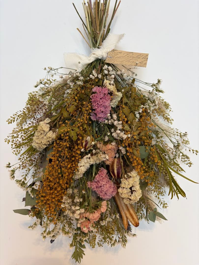 ミモザとスターチスのスワッグ ドライフラワースワッグ ドライフラワー