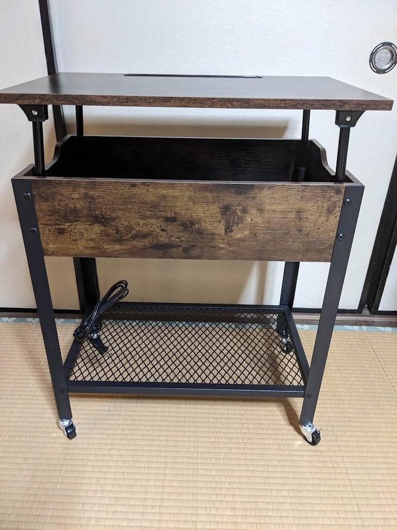 一台二役 多機能変形可能サイドテーブル 充電機能付き