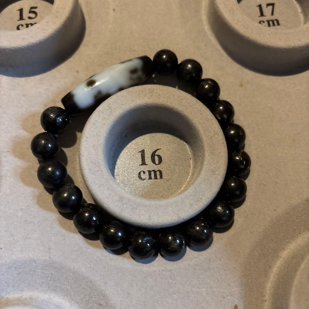 すごすぎる！すぐ売れちゃう！三面大黒天 白蛇天珠！ヌーマイト