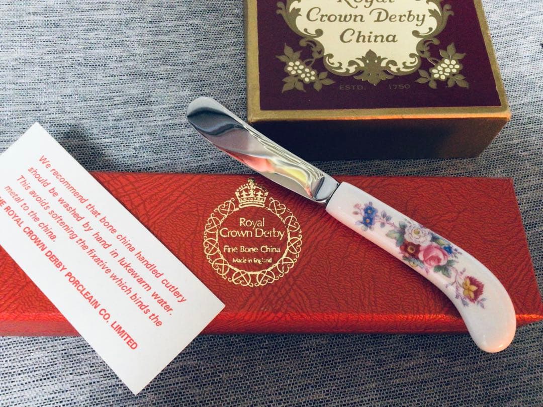 英国 ロイヤルクラウンダービー ビンテージ Posy 花柄模様 茶器2点 未