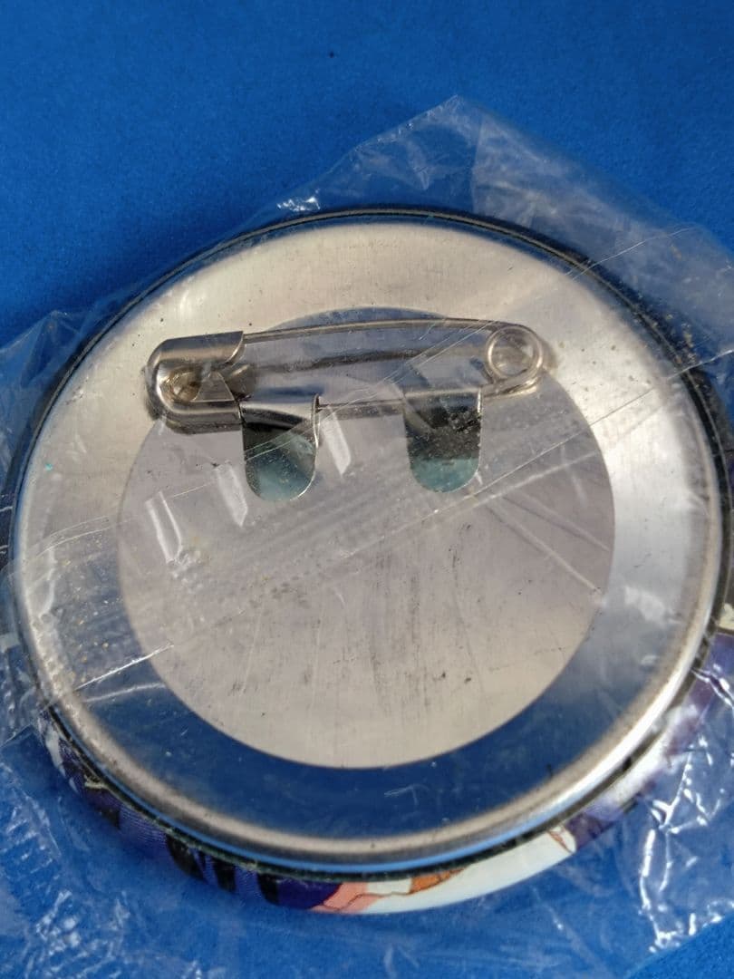 遊戯王 1999年 全国大会 参加記念品 冠バッジ 武藤遊戯 限定品 - メルカリ