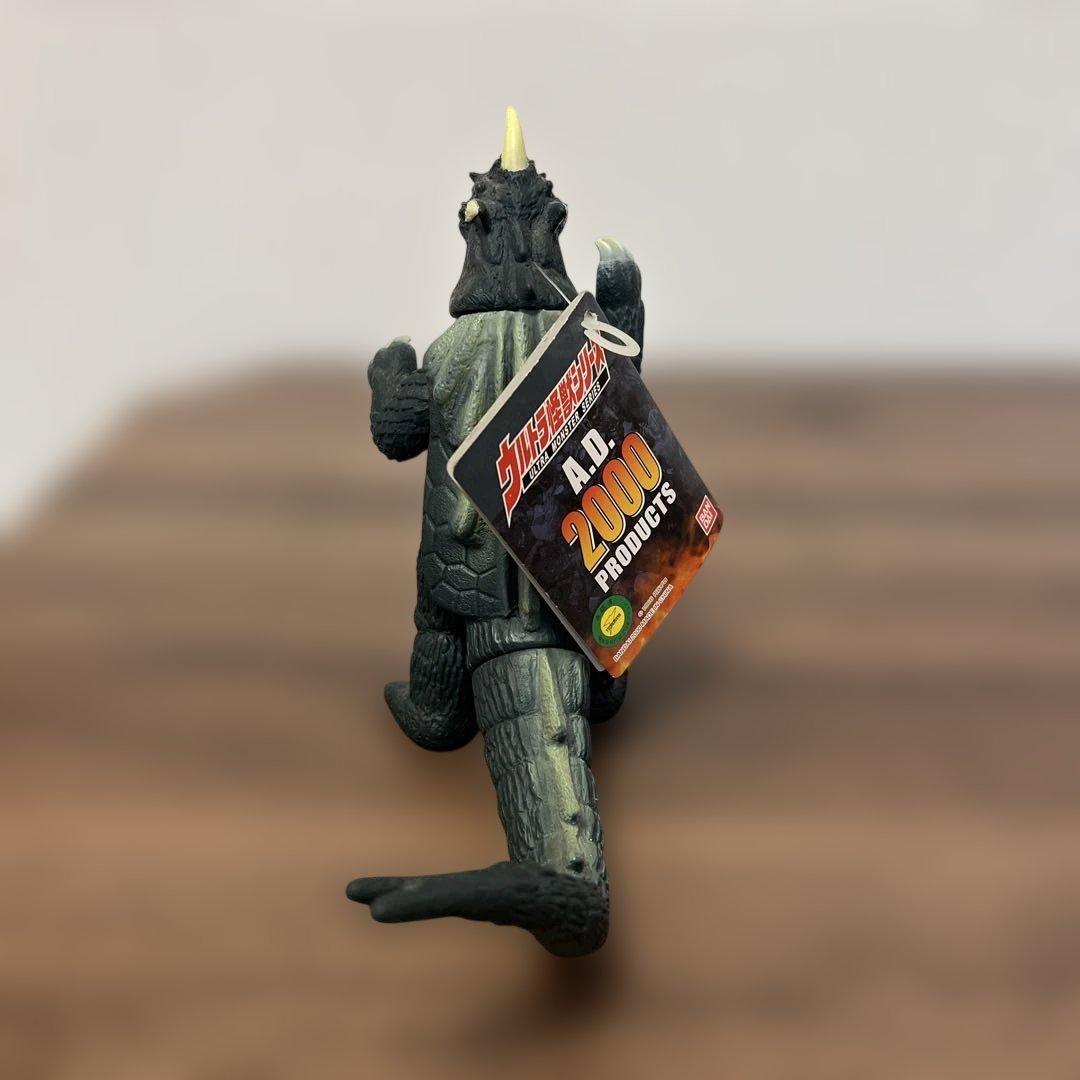 ゴジラ ダークグリーン 可動式フィギュア