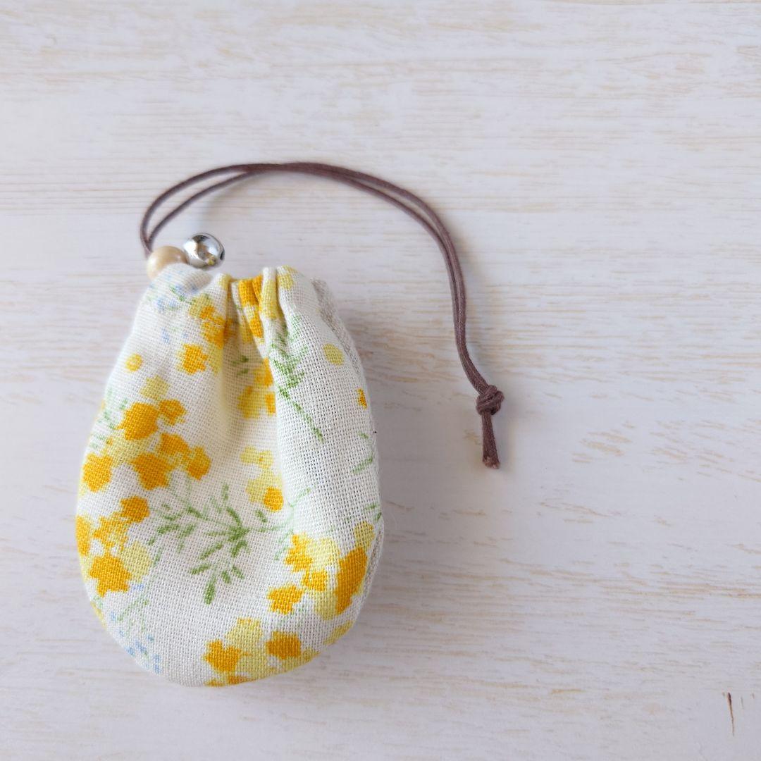 ちっちゃなりんりんお守りサシェ【フラワーリース】