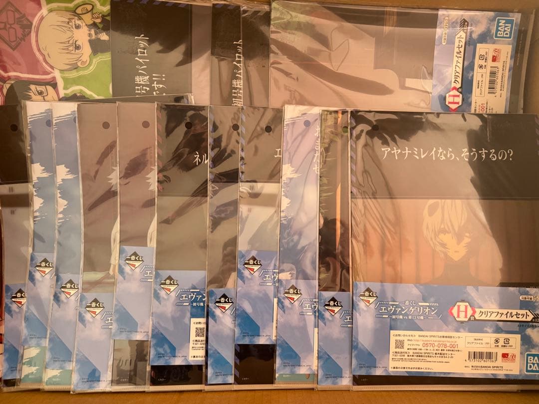 アニメグッズ キャラクターグッズ まとめ売り 超大量 大量 缶バッジ 激安 処分