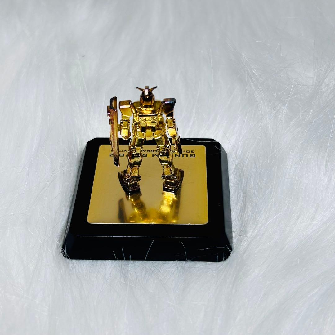 純金メッキ使用 ガンダム 非売品 セブン-イレブンフェア 500個限定