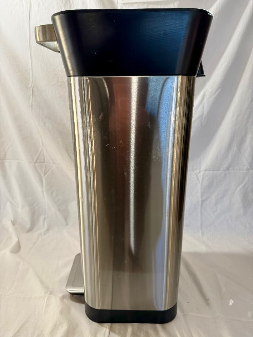 ②Joseph Joseph クラッシュダストボックス 20L