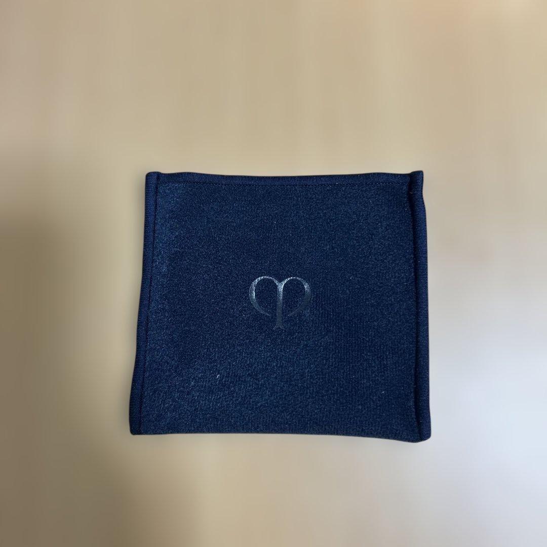 正規品クレ・ド・ポー ボーテ プードルコンパクトエサンシエルn