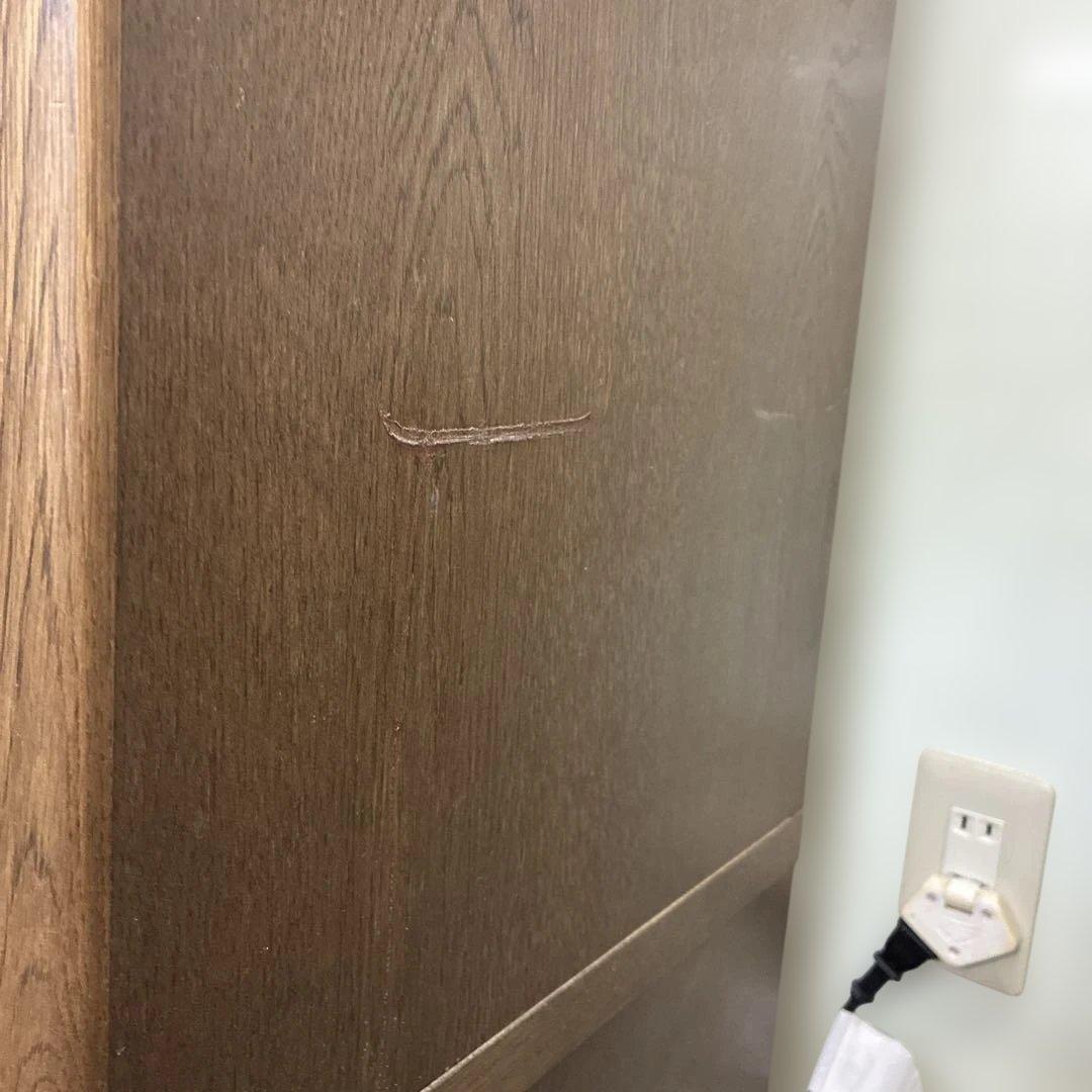 カリモク家具　食器棚　引き戸　karimoku