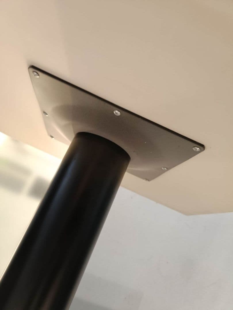 在庫3つ　大理石風　テーブルサイドテーブル　サイドテーブル 60cm　正方形