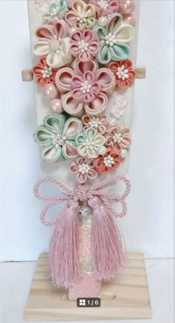 なな　花束のような羽子板