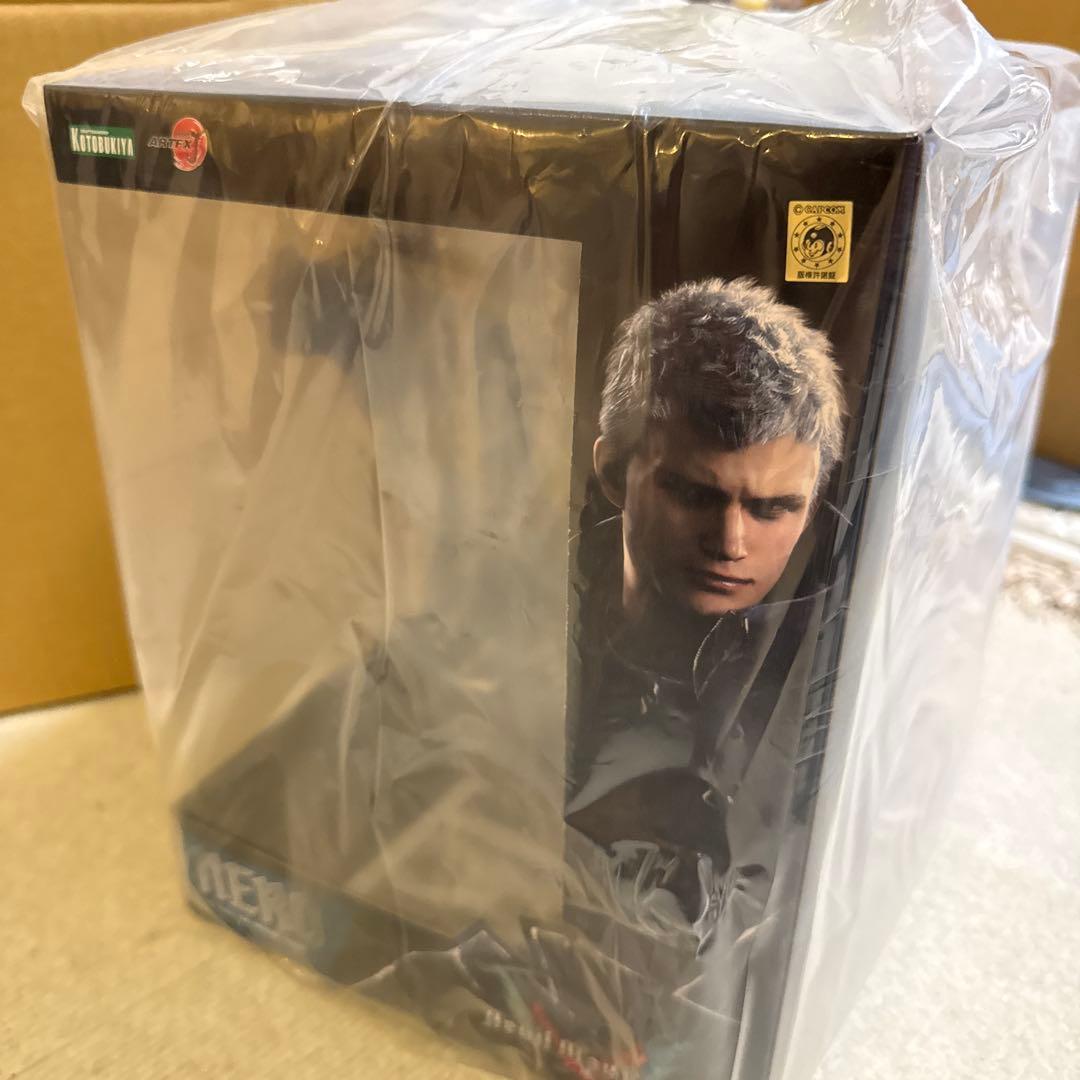 最終値下げ【新品未開封】ARTFX J デビル メイ クライ 5 ネロ 1/8