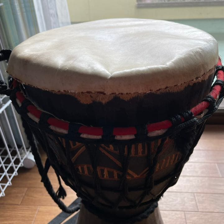 ジャンベ　完全ハンドメイド　機械削りなし　超希少