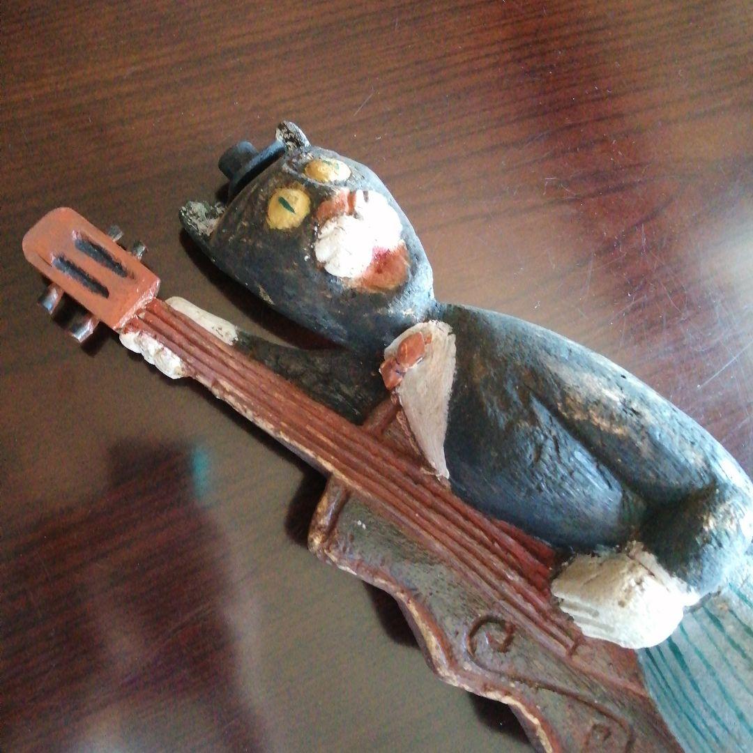 木彫りの猫　セロ弾きの猫　36.5cm