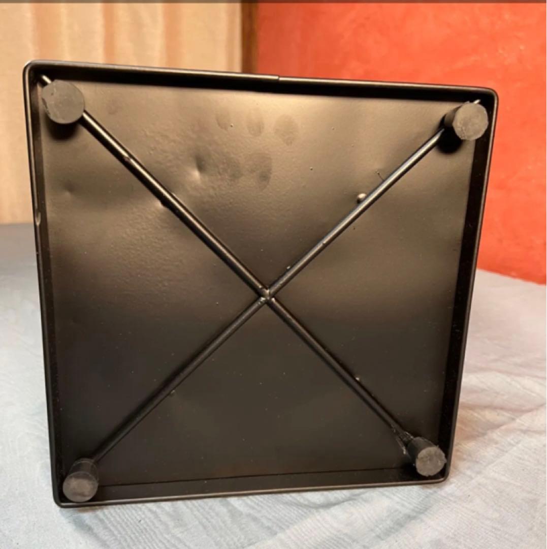 《新品・未使用》アイアン製　フラワースタンド　花台1本