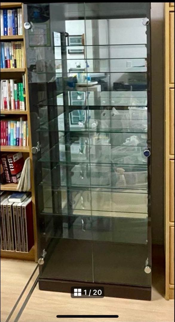 【コレクションボード】ニトリ　 10段　棚ガラス9枚