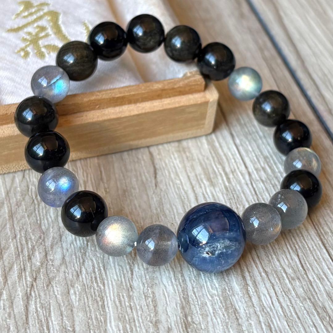 未来を見通す石で成功を収める　パワーストーンブレスレット/カイヤナイト・ラブラド