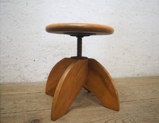 1028 ヴィンテージ　回転椅子　イス　スツール　丸椅子　リビング　レトロ　家具