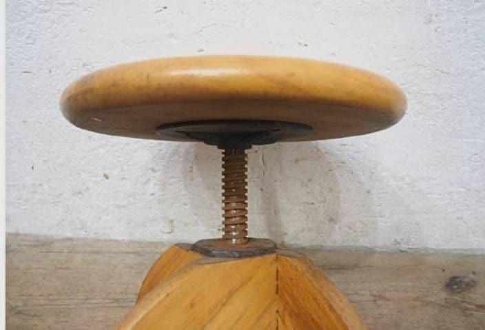 1028 ヴィンテージ　回転椅子　イス　スツール　丸椅子　リビング　レトロ　家具