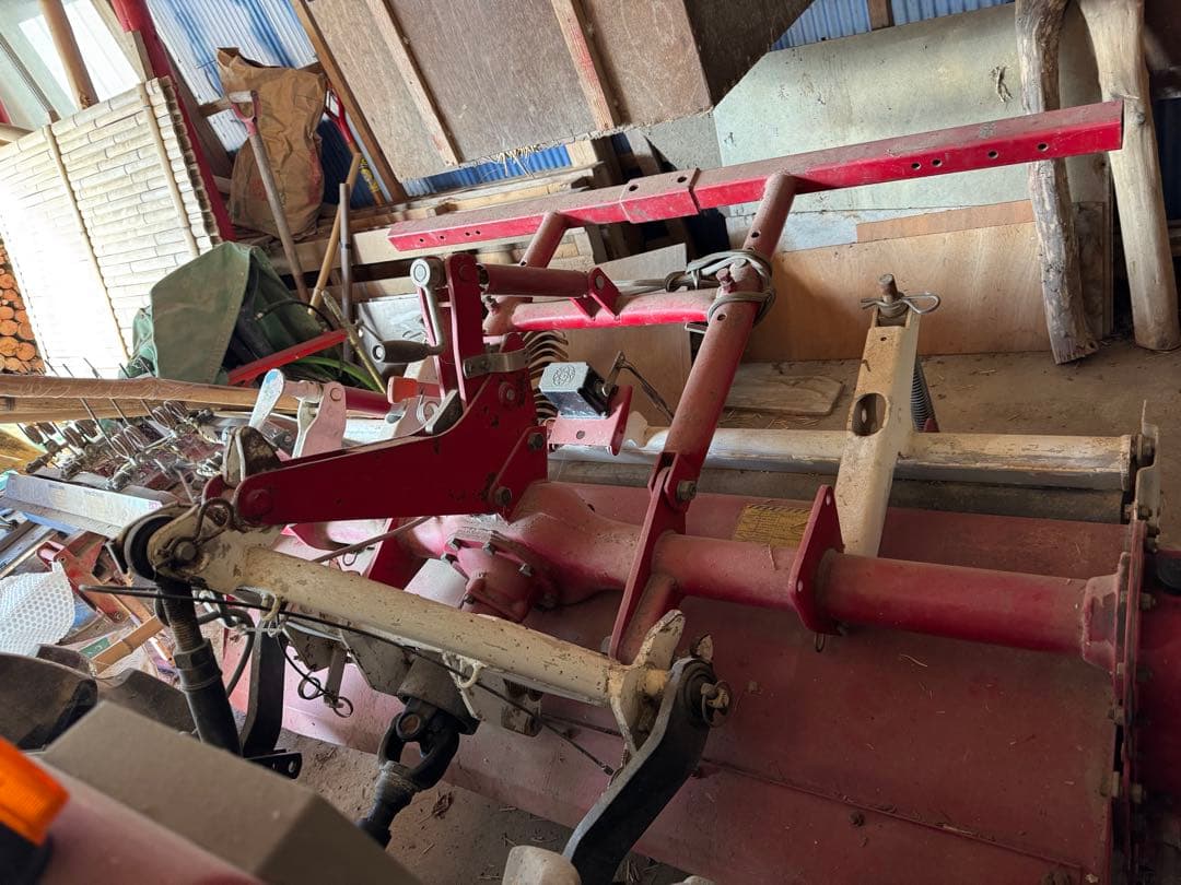 芝浦トラクター４ＷＤ.ロータリー並びローダー付き